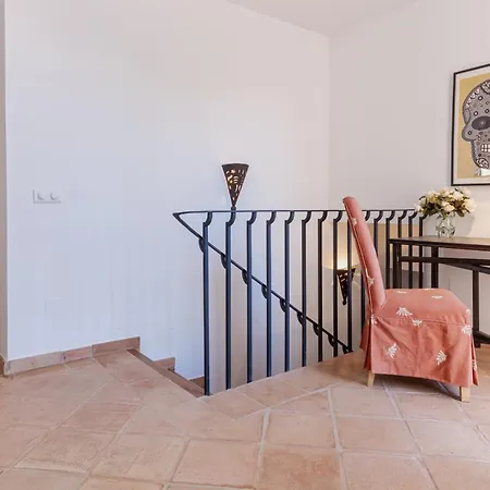 Charming Andalusian-style Villa *