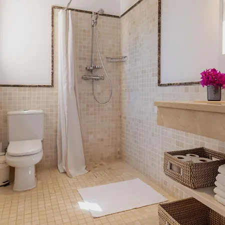 Charming Andalusian-style