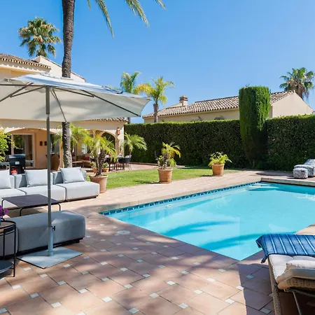 Charming Andalusian-style Villa Marbellac