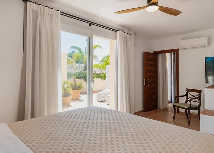 Charming Andalusian-style Villa Marbella