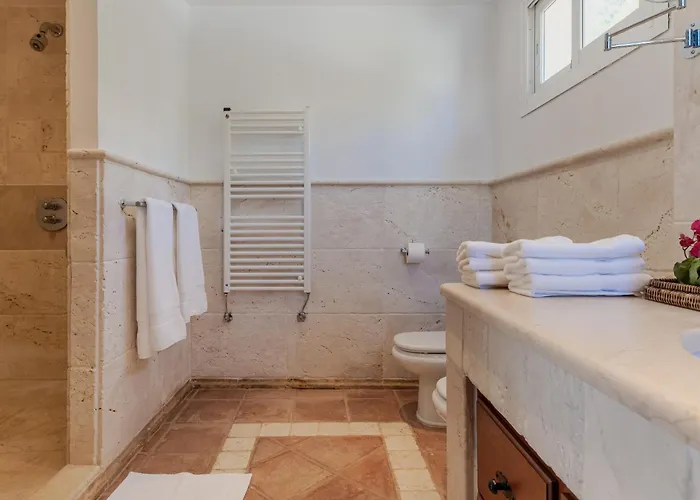 Charming Andalusian-style Villa Marbella